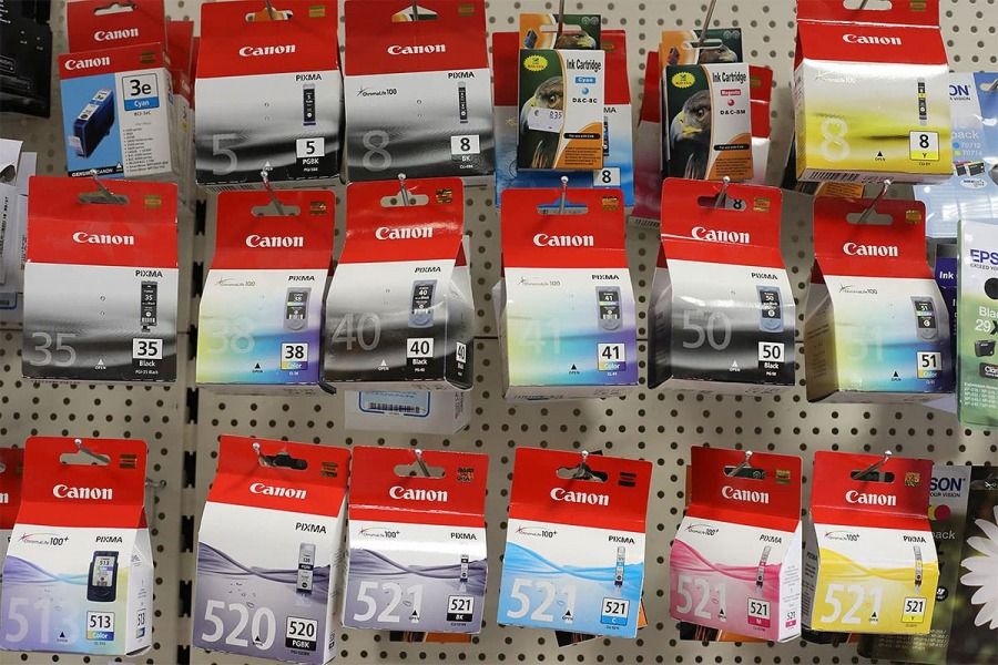 Verschiedene Druckerpatronen von Canon